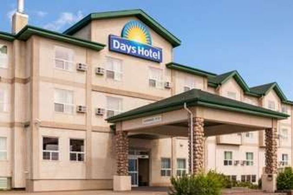 DAYS HOTEL AND SUITES GRANDE C (Grande Cache)